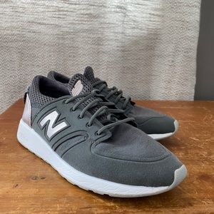New Balance Women Shoe size 8.5